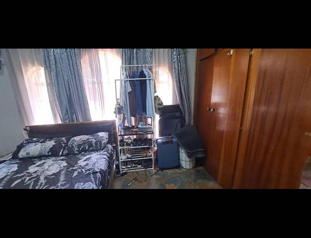 4 BEDROOM HOUSE FOR SALE IN BOKSBURG SOUTH